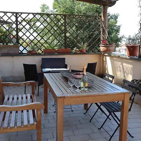 Διαμέρισμα La Terrazza Di Andrea Μπολσένα